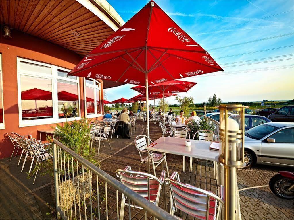 Road House Hotel Paderborn Buitenkant foto